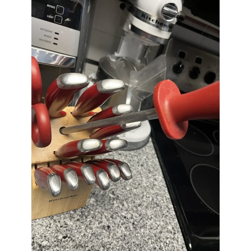 Kitchen Aid 14 Piece Knife Set Red handle ‎ & Block Set-Read Description
